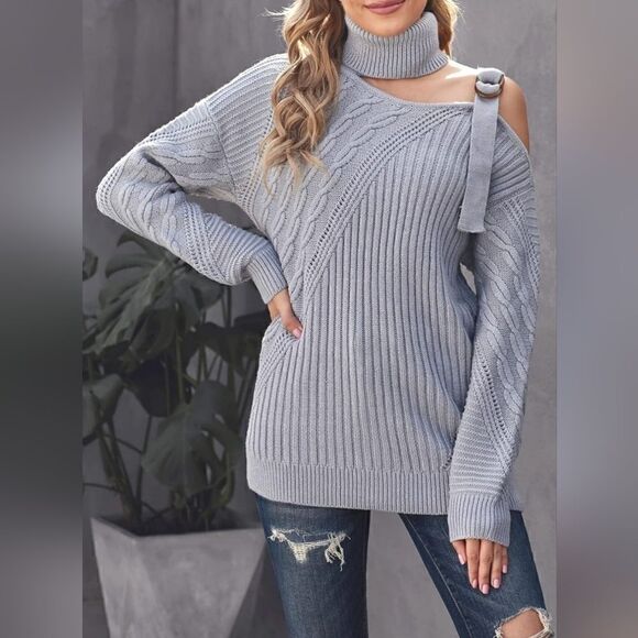 Women Long Sleeve Cold Shoulder sweater Medium - Picture 1 of 7